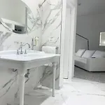 ホテル Eveline 2 - Piscina Privata O Jacuzzi