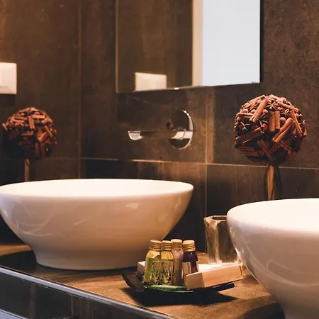 Eveline 2 - Piscina Privata O Jacuzzi