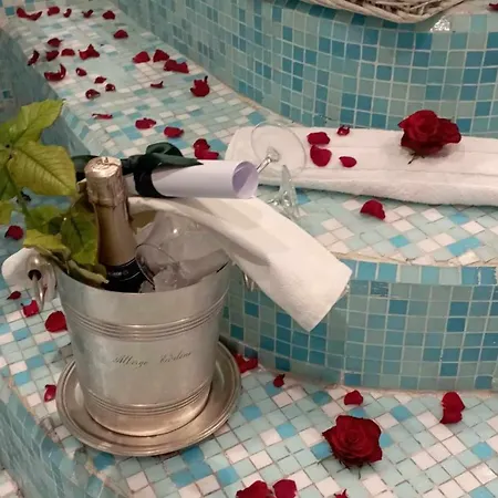 Eveline 2 - Piscina Privata O Jacuzzi Hotel