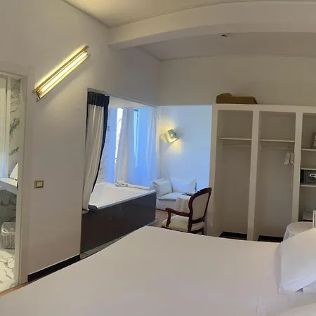 Eveline 2 - Piscina Privata O Jacuzzi 4* 산레모