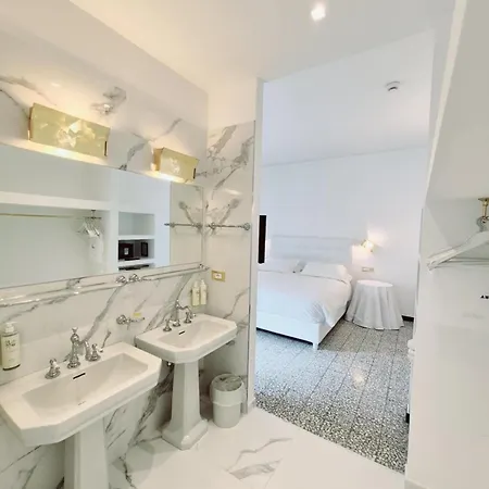 Eveline 2 - Piscina Privata O Jacuzzi San Remo