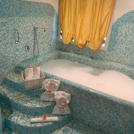 Eveline 2 - Piscina Privata O Jacuzzi San Remo