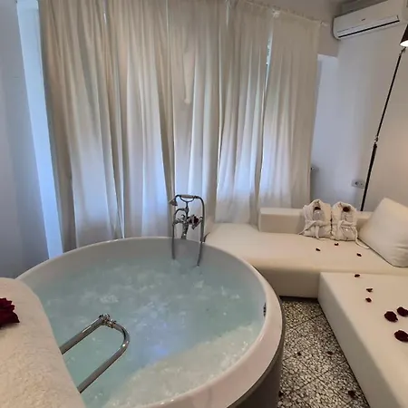 Eveline 2 - Piscina Privata O Jacuzzi