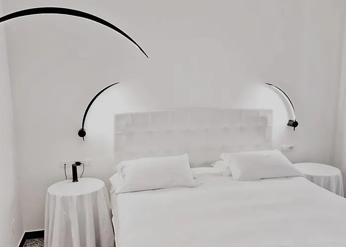 Eveline 2 - Piscina Privata O Jacuzzi Hotell