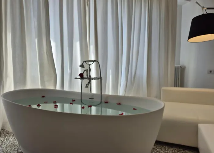 Eveline 2 - Piscina Privata O Jacuzzi Hotell Sanremo