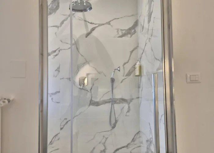 Eveline 2 - Piscina Privata O Jacuzzi Hotell