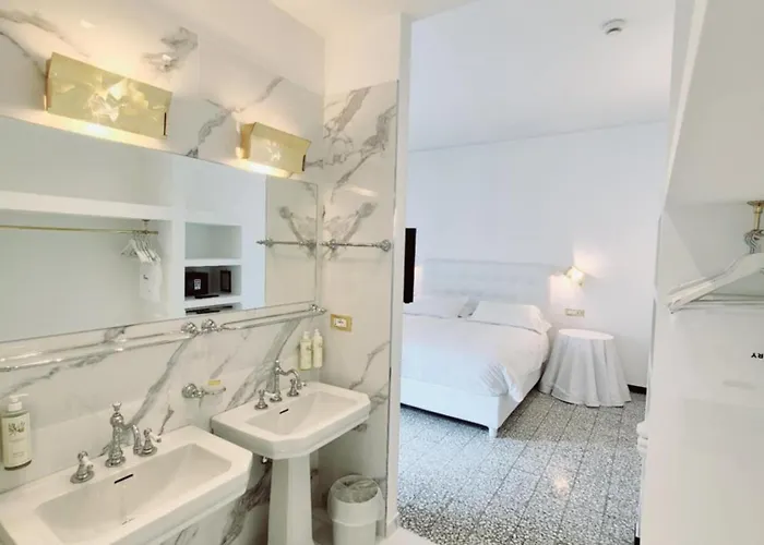 Eveline 2 - Piscina Privata O Jacuzzi Sanremo