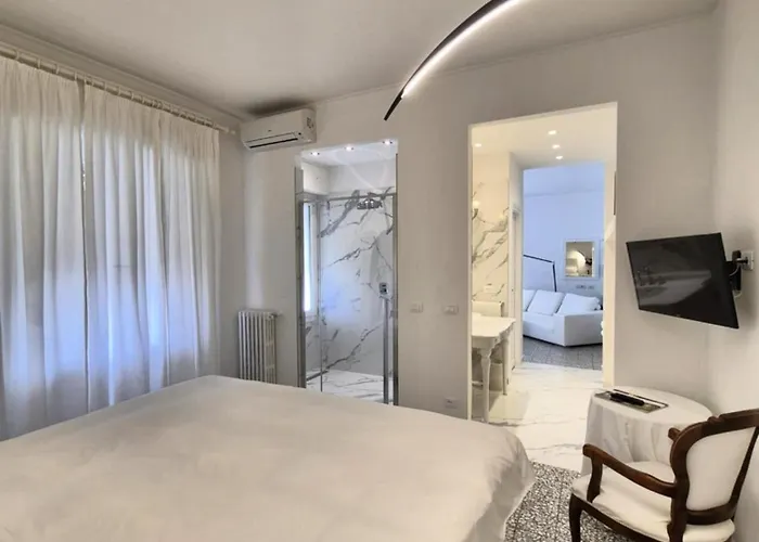 Eveline 2 - Piscina Privata O Jacuzzi Hotell Sanremo