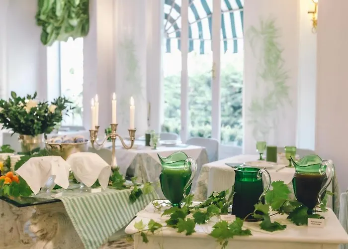 Eveline 2 - Piscina Privata O Jacuzzi 4*